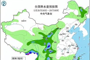 曼晚记者：上半场被换下的斯通斯穿着防护靴离开了球场